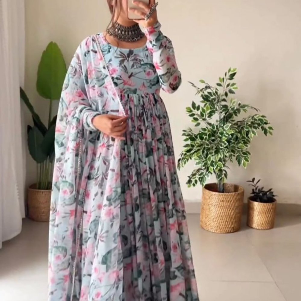BEAUTIFUL GEORGETTE FLORAL PRINTED FULL FLAIRED GOWN SET WITH PANT AND DUPATTA - Picture 4 of 10